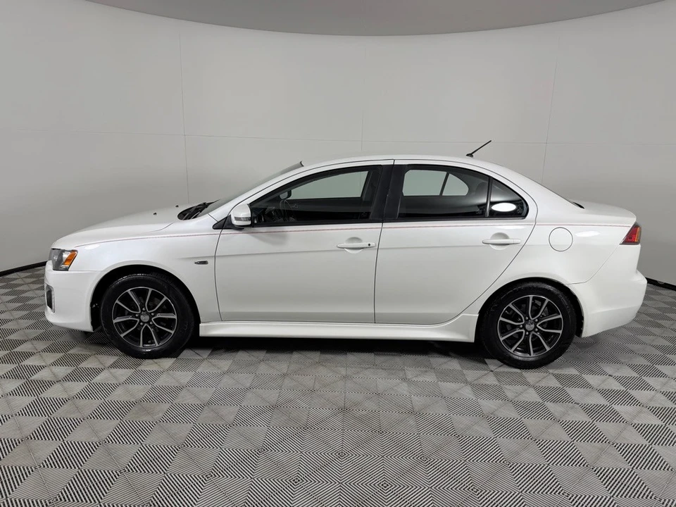 2017 Mitsubishi Lancer 10th Gen - Image 8 of 21