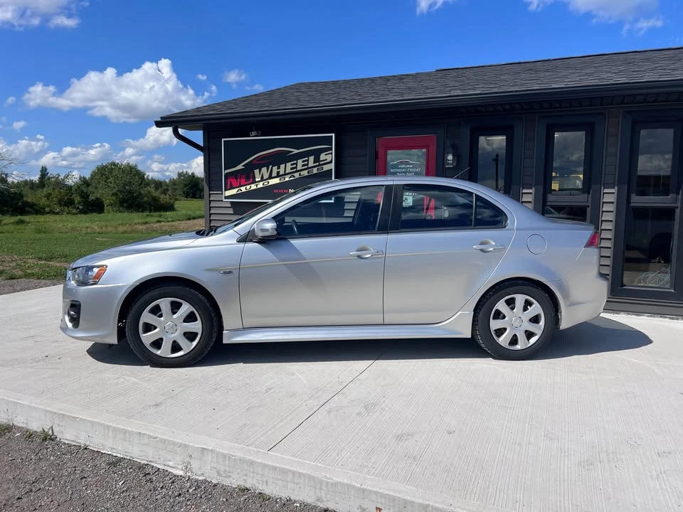 2017 Mitsubishi Lancer 10th Gen - Image 2 of 13