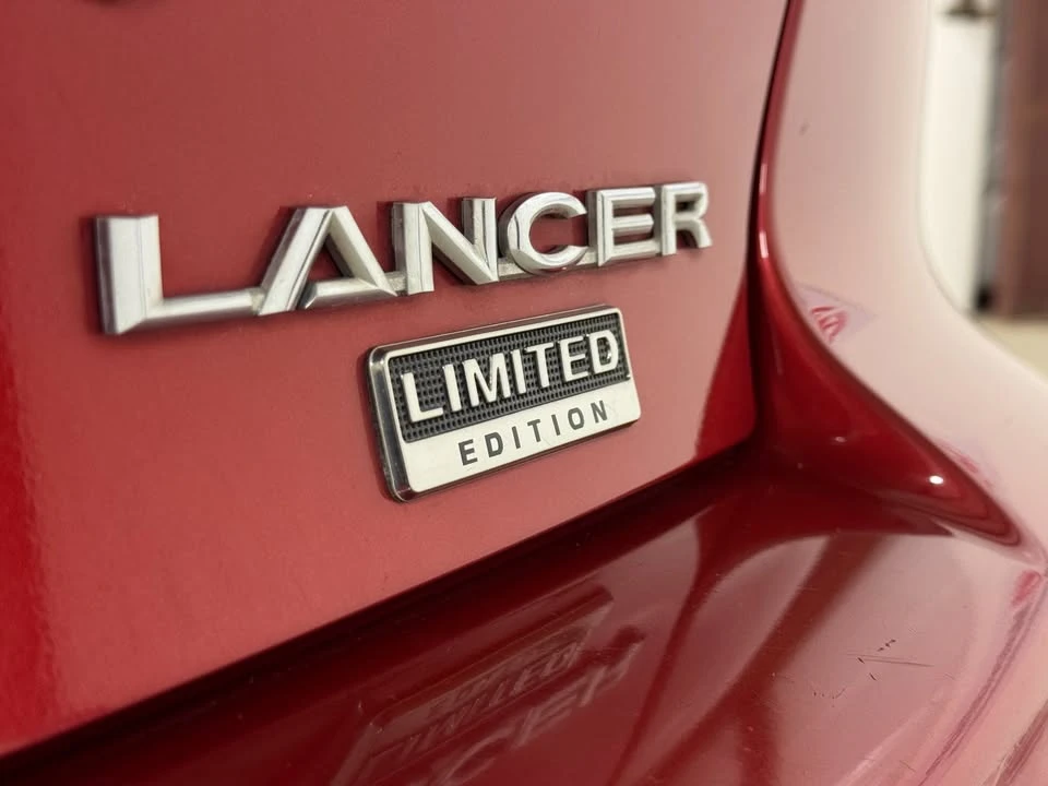 2017 Mitsubishi Lancer 9th Gen - Image 8 of 18