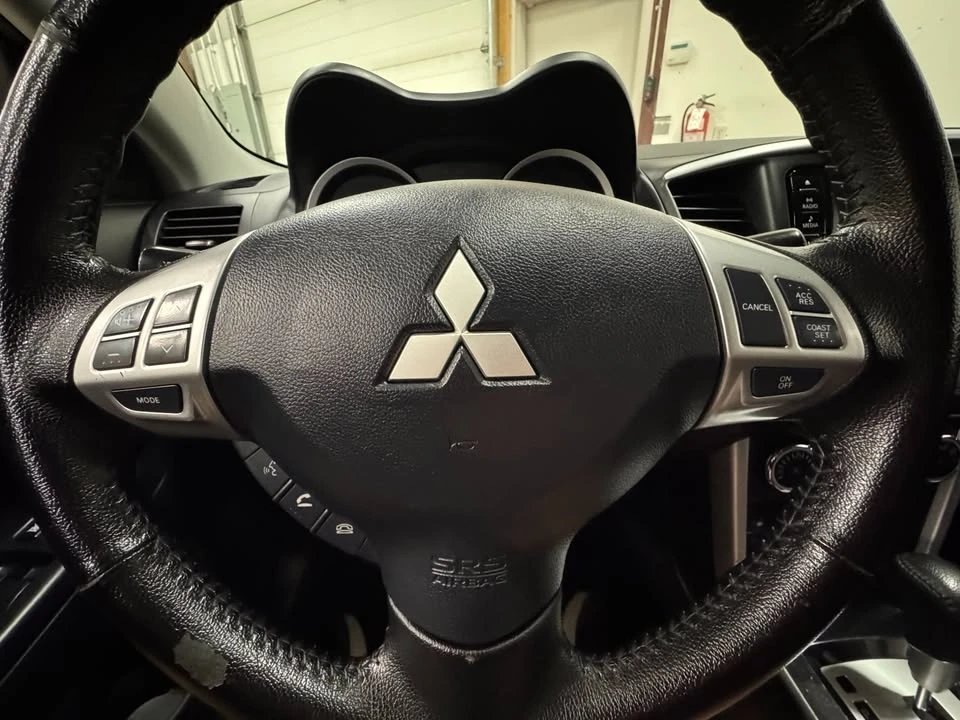 2017 Mitsubishi Lancer 9th Gen - Image 11 of 18