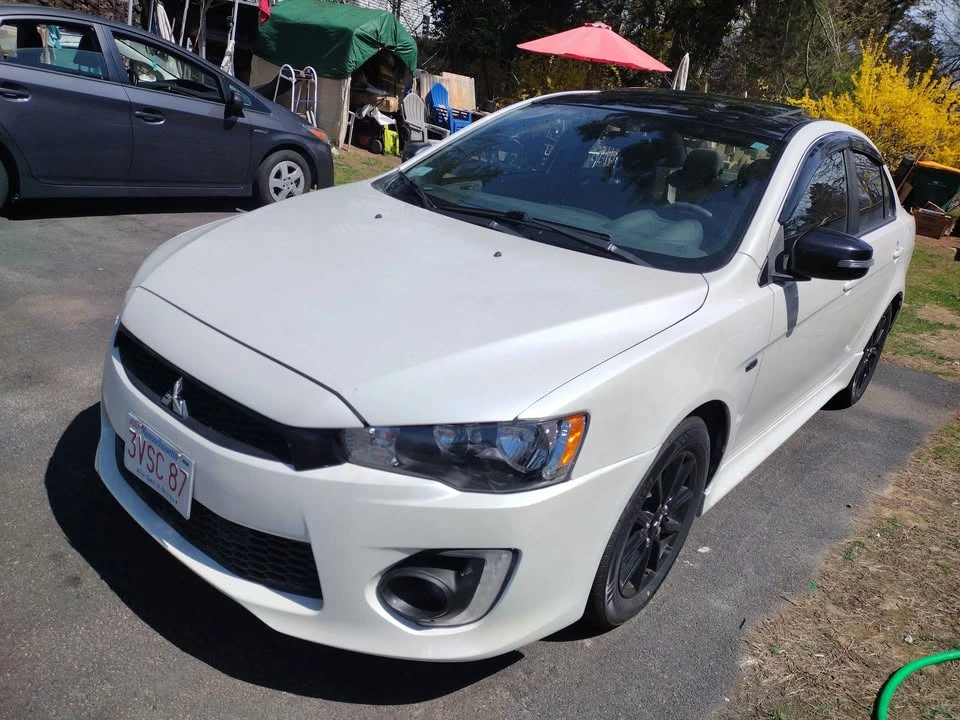 2017 Mitsubishi Lancer 9th Gen - Image 7 of 10