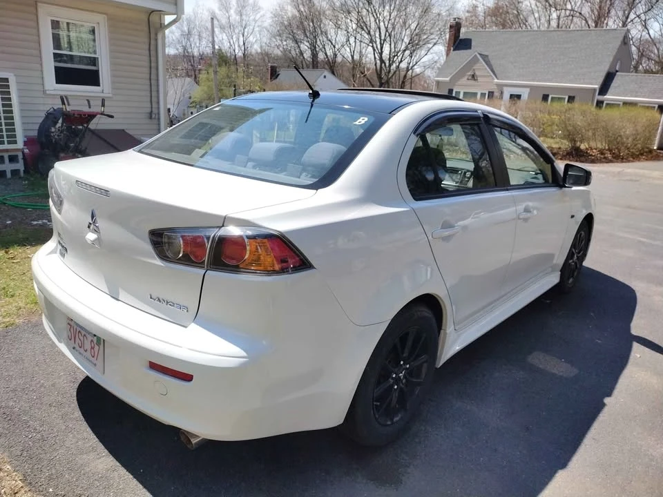 2017 Mitsubishi Lancer 9th Gen - Image 6 of 10