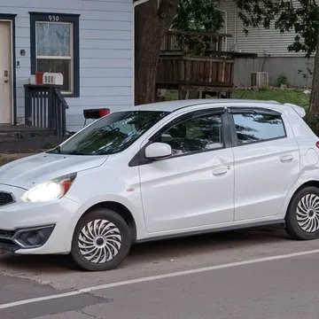 2017 Mitsubishi Mirage ES Hatchback 4D