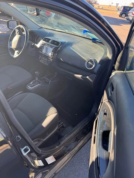 2017 Mitsubishi Mirage 6th Gen - Image 6 of 9