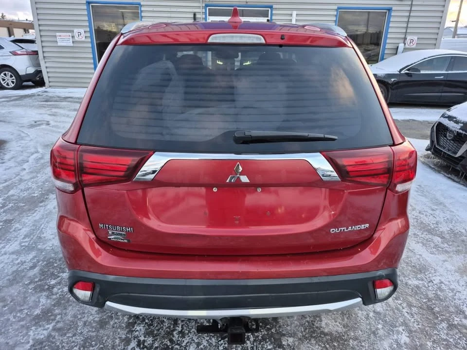 2017 Mitsubishi Outlander - Image 5 of 20