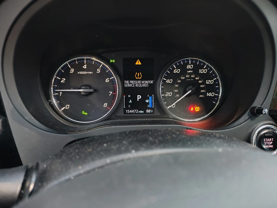 2017 Mitsubishi Outlander - Image 12 of 15