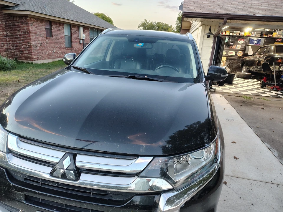 2017 Mitsubishi Outlander - Image 3 of 15