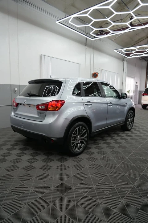 2017 Mitsubishi Outlander Sport - Image 4 of 20