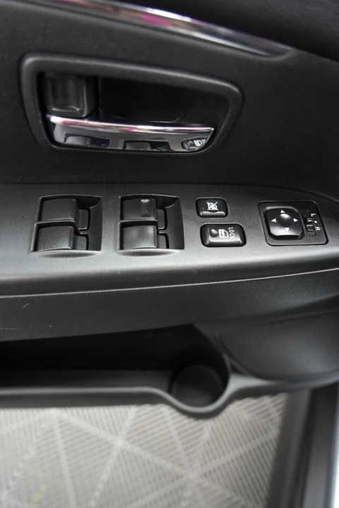 2017 Mitsubishi Outlander Sport - Image 16 of 20