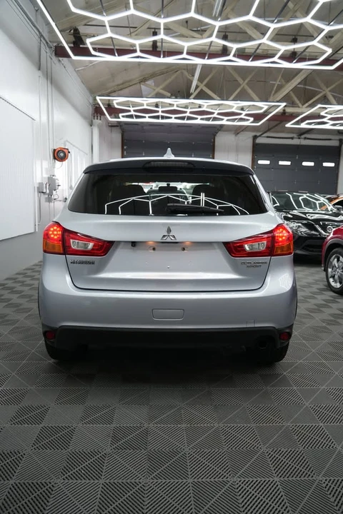 2017 Mitsubishi Outlander Sport - Image 3 of 20