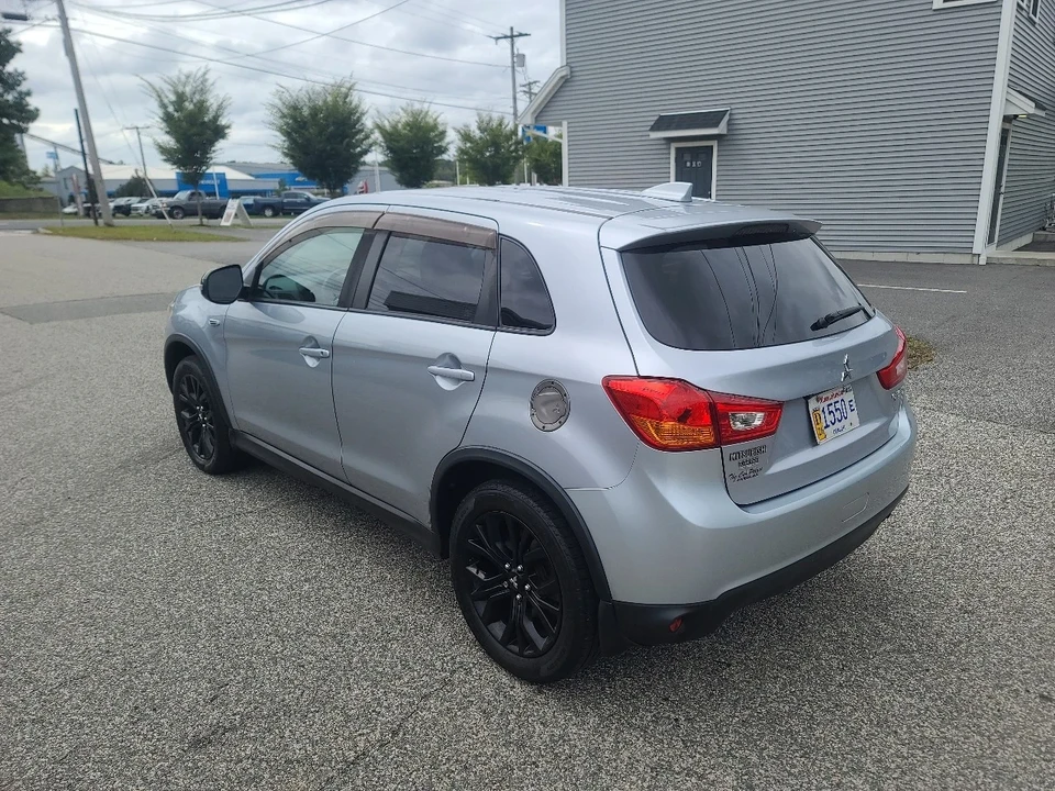 2017 Mitsubishi Outlander Sport - Image 5 of 21