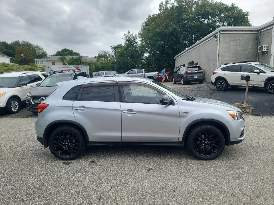 2017 Mitsubishi Outlander Sport - Image 8 of 21