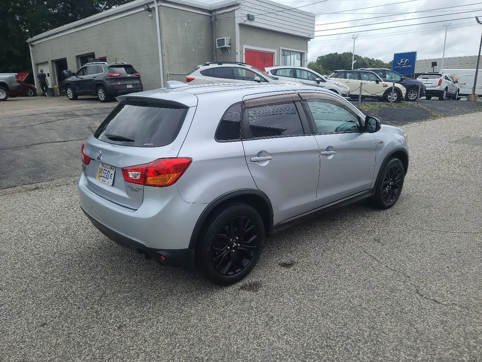 2017 Mitsubishi Outlander Sport - Image 7 of 21