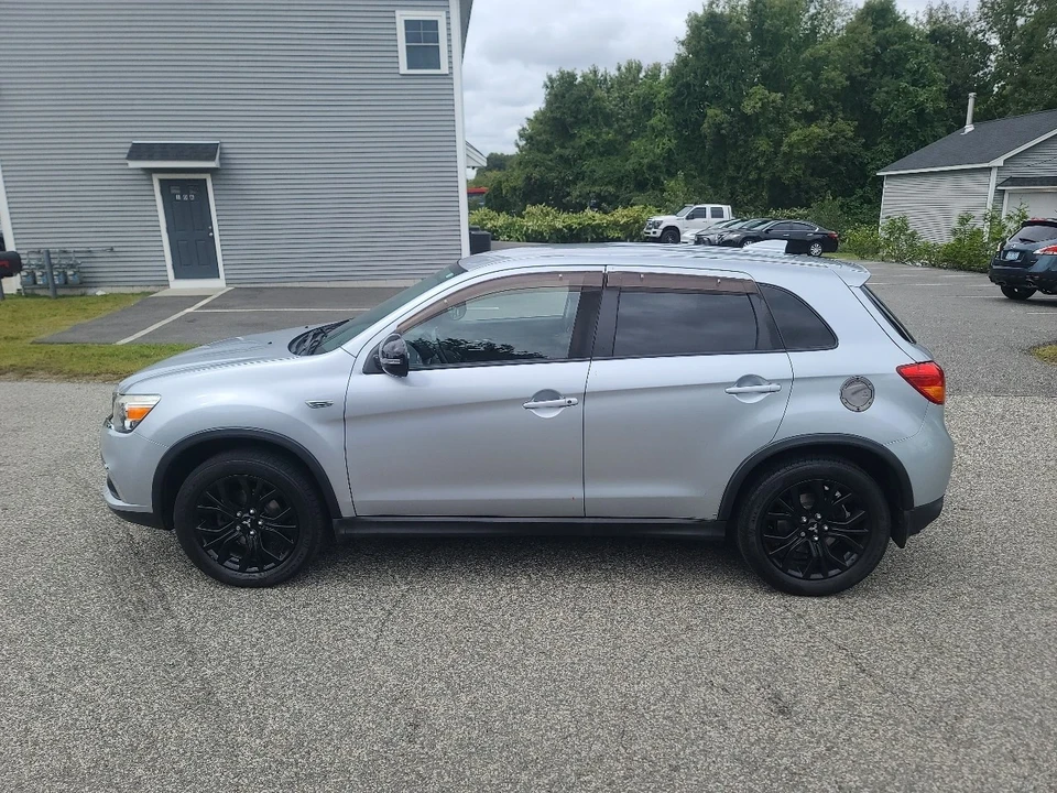 2017 Mitsubishi Outlander Sport - Image 4 of 21