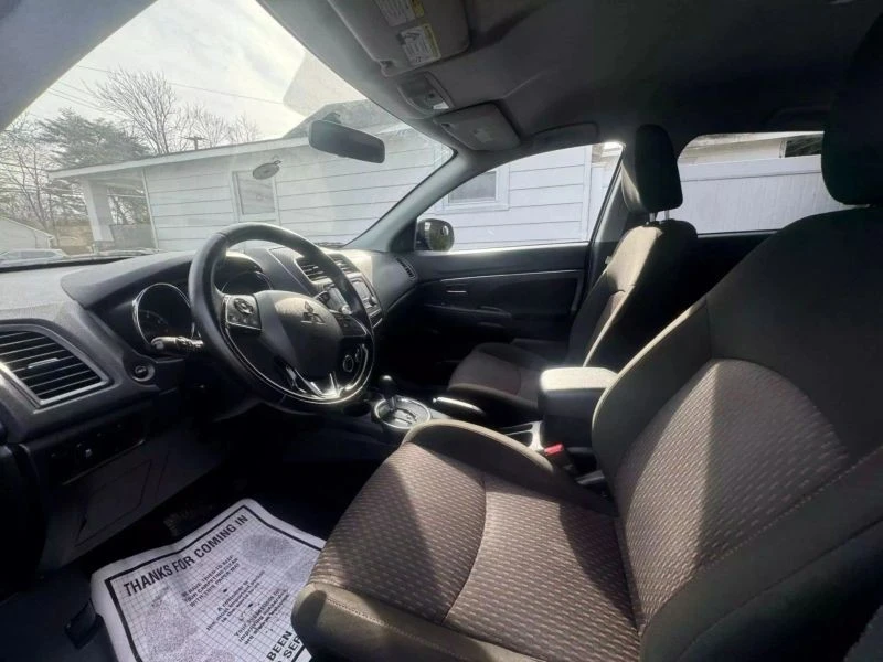 2017 Mitsubishi Outlander Sport - Image 10 of 12