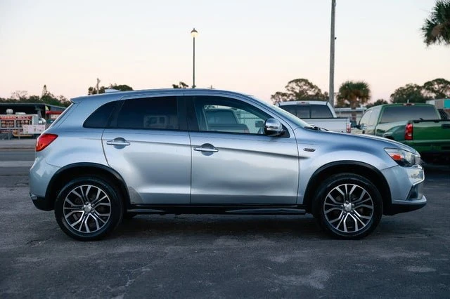 2017 Mitsubishi Outlander Sport - Image 10 of 15