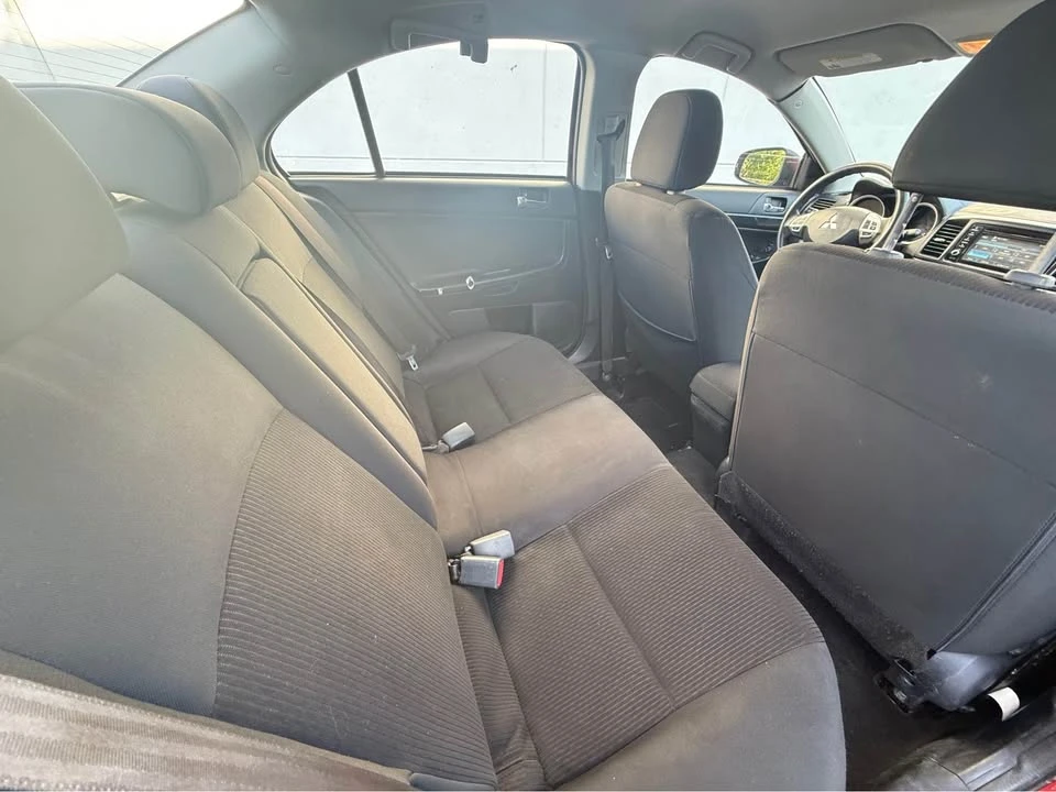 2017 Mitsubishi Lancer 10th Gen - Image 11 of 19