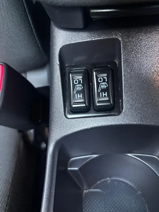 2017 Mitsubishi Lancer 10th Gen - Image 12 of 17