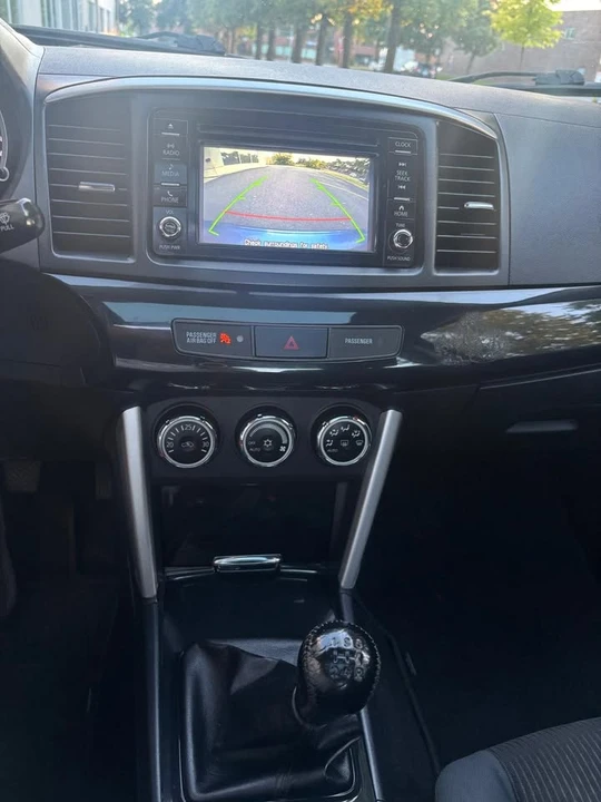 2017 Mitsubishi Lancer 10th Gen - Image 11 of 17
