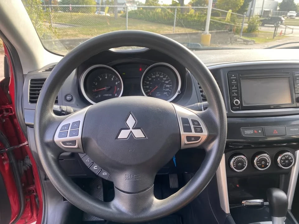 2017 Mitsubishi Lancer 10th Gen - Image 10 of 17