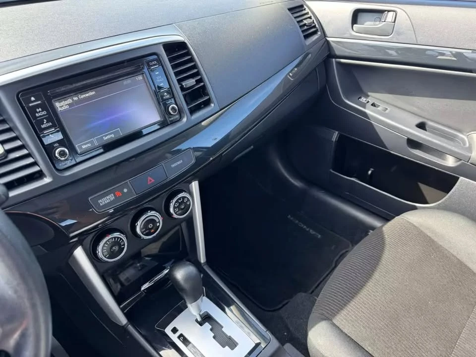 2017 Mitsubishi Lancer 10th Gen - Image 9 of 12