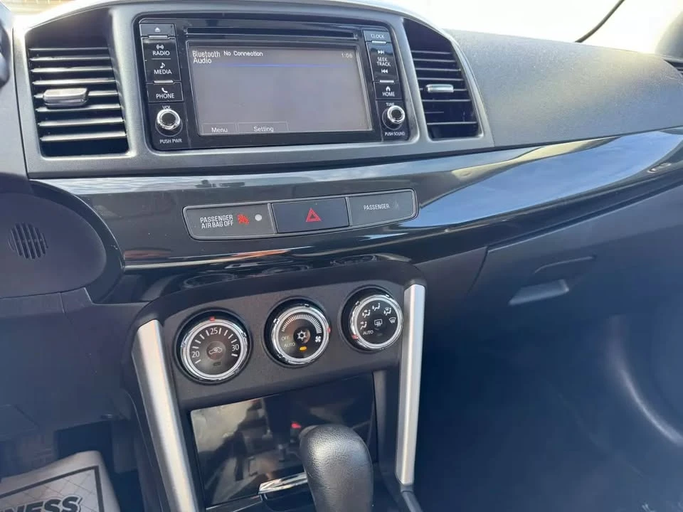 2017 Mitsubishi Lancer 10th Gen - Image 10 of 12