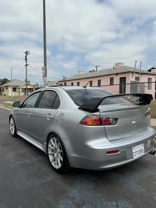 2017 Mitsubishi Lancer 10th Gen - Image 5 of 17
