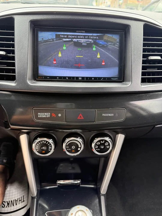 2017 Mitsubishi Lancer 10th Gen - Image 12 of 17