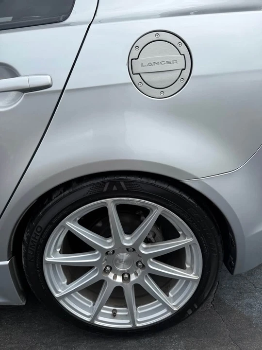 2017 Mitsubishi Lancer 10th Gen - Image 7 of 17