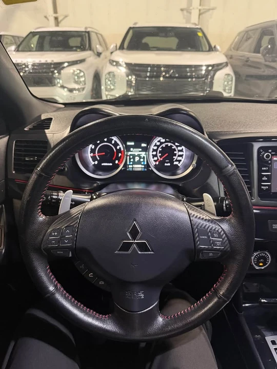 2017 Mitsubishi Lancer 10th Gen - Image 6 of 11