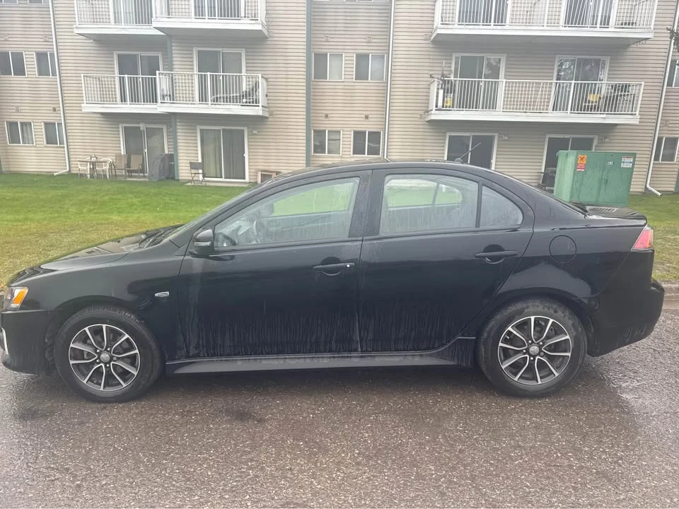 2017 Mitsubishi Lancer 10th Gen - Image 4 of 5
