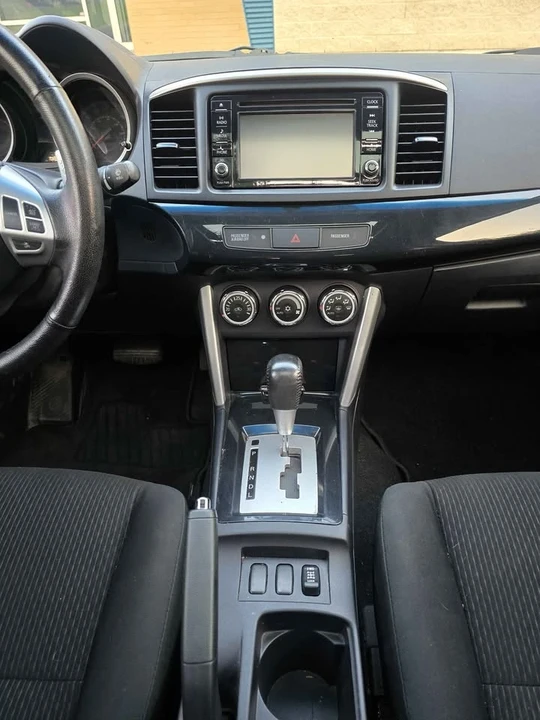 2017 Mitsubishi Lancer 10th Gen - Image 13 of 14