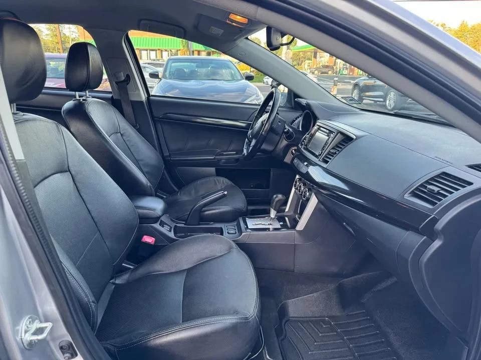 2017 Mitsubishi Lancer 10th Gen - Image 13 of 20