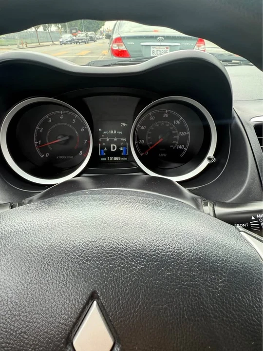 2017 Mitsubishi Lancer 10th Gen - Image 15 of 17