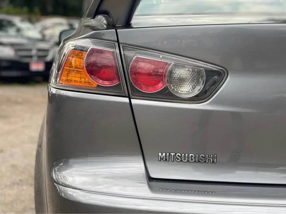 2017 Mitsubishi Lancer 10th Gen - Image 6 of 15