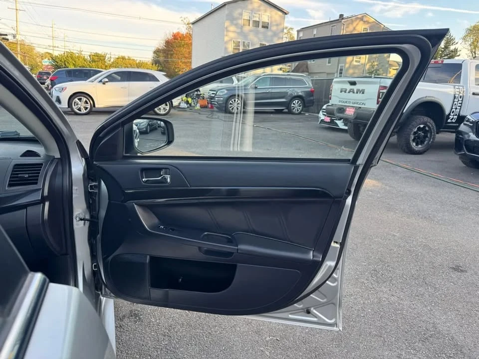 2017 Mitsubishi Lancer 10th Gen - Image 17 of 20