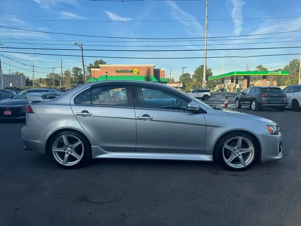 2017 Mitsubishi Lancer 10th Gen - Image 8 of 20