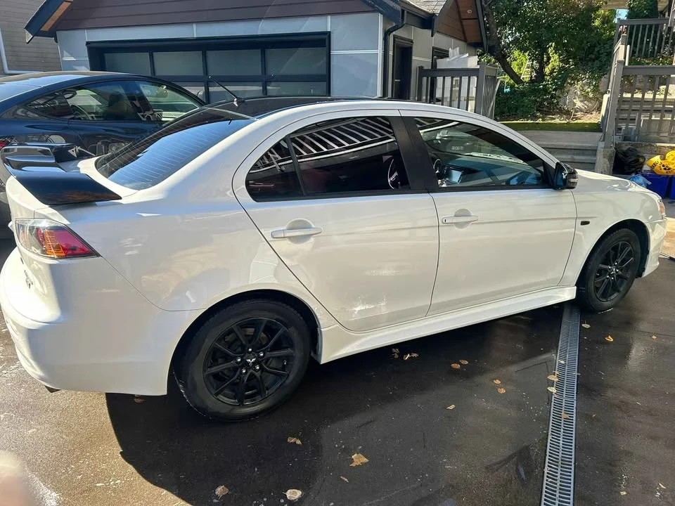 2017 Mitsubishi Lancer 10th Gen - Image 5 of 8