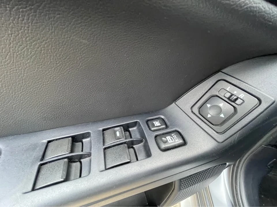 2017 Mitsubishi Lancer 10th Gen - Image 8 of 15
