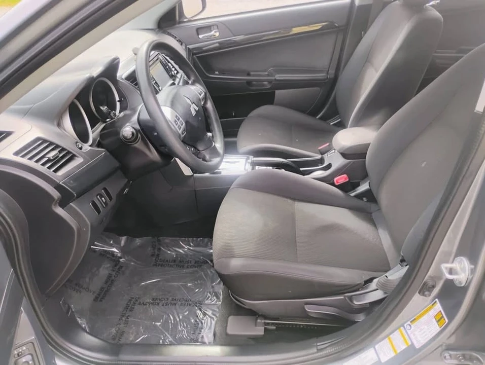 2017 Mitsubishi Lancer 10th Gen - Image 11 of 20