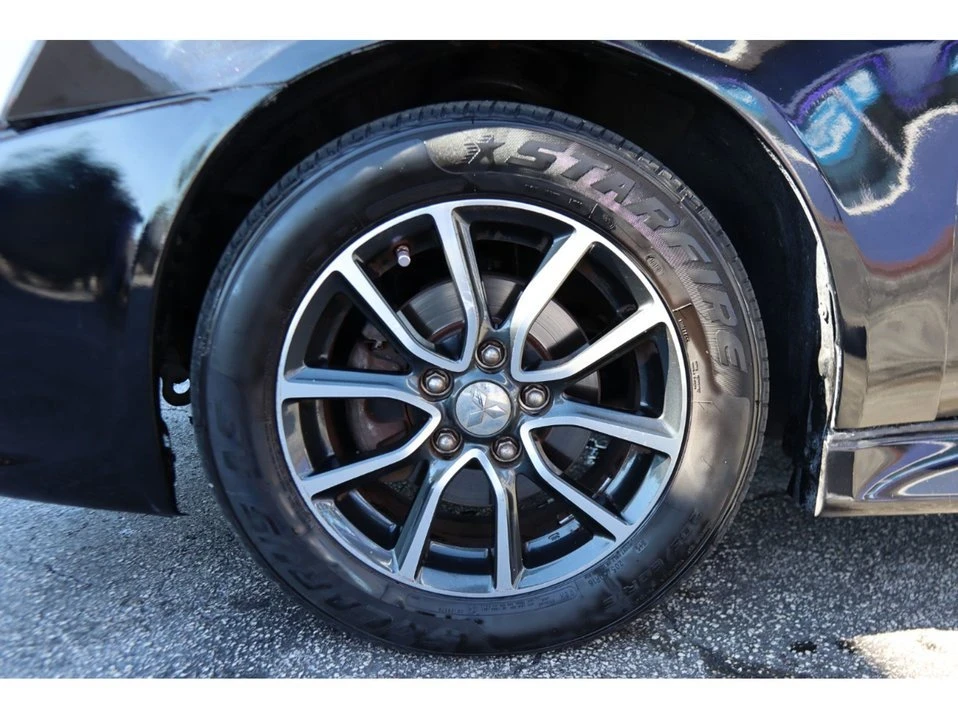 2017 Mitsubishi Lancer 10th Gen - Image 13 of 20