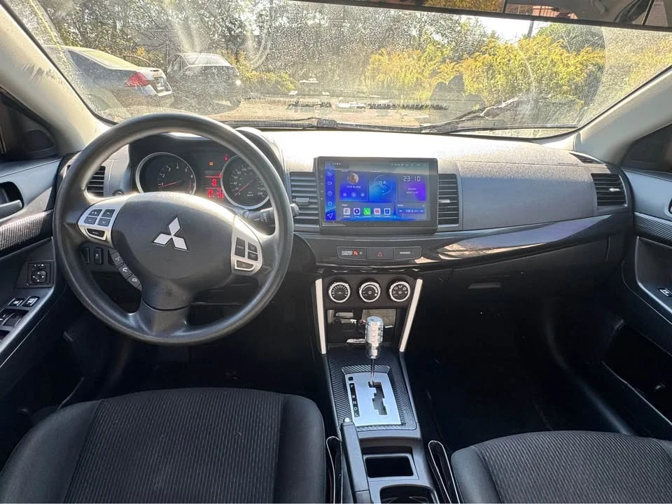 2017 Mitsubishi Lancer 10th Gen - Image 9 of 9
