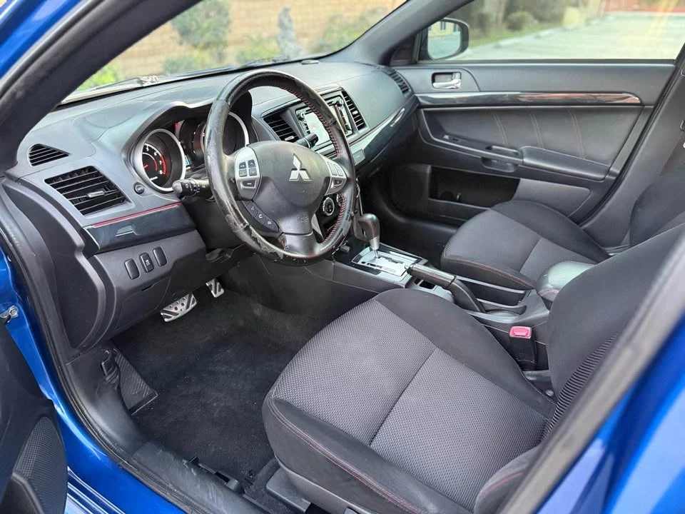 2017 Mitsubishi Lancer 10th Gen - Image 8 of 19