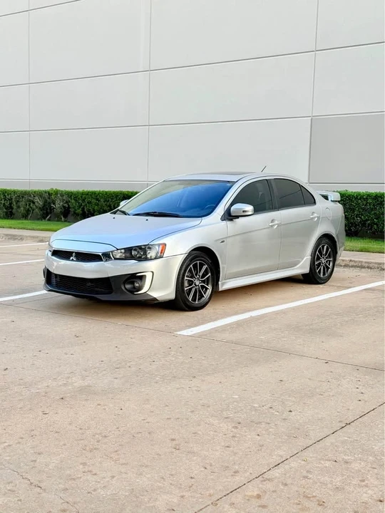 2017 Mitsubishi Lancer 10th Gen - Image 2 of 17