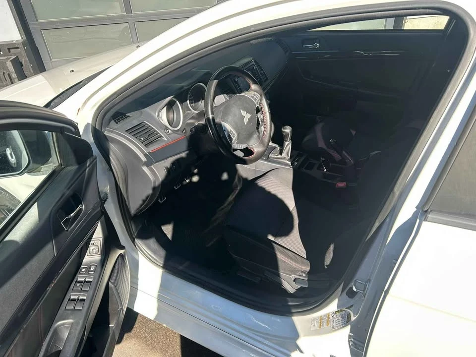 2017 Mitsubishi Lancer 10th Gen - Image 8 of 8