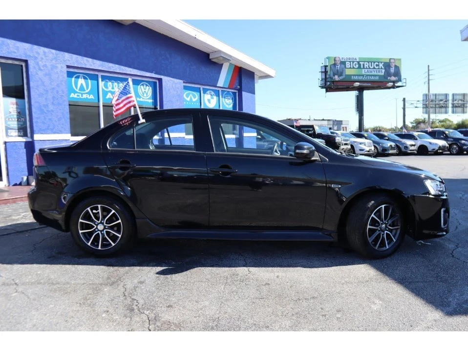 2017 Mitsubishi Lancer 10th Gen - Image 5 of 20