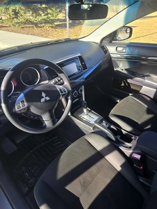 2017 Mitsubishi Lancer 10th Gen - Image 5 of 10