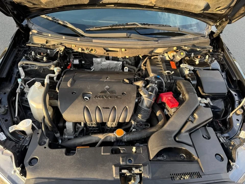 2017 Mitsubishi Lancer 10th Gen - Image 18 of 19