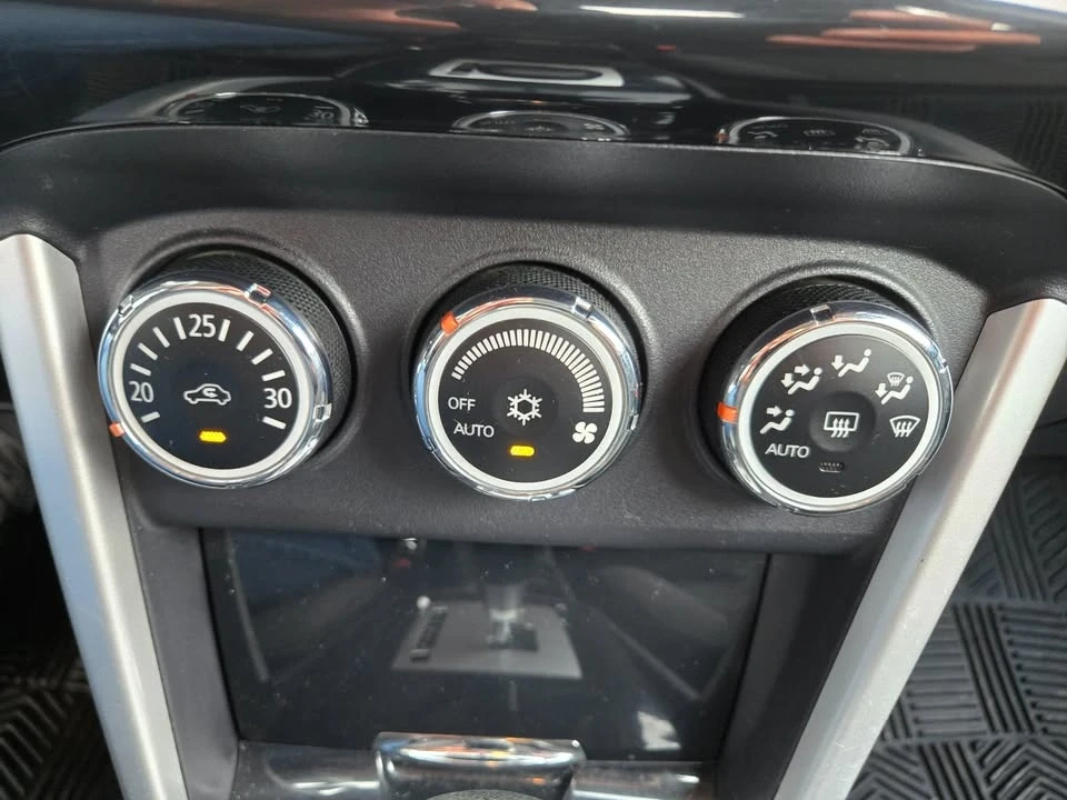 2017 Mitsubishi Lancer 10th Gen - Image 18 of 20