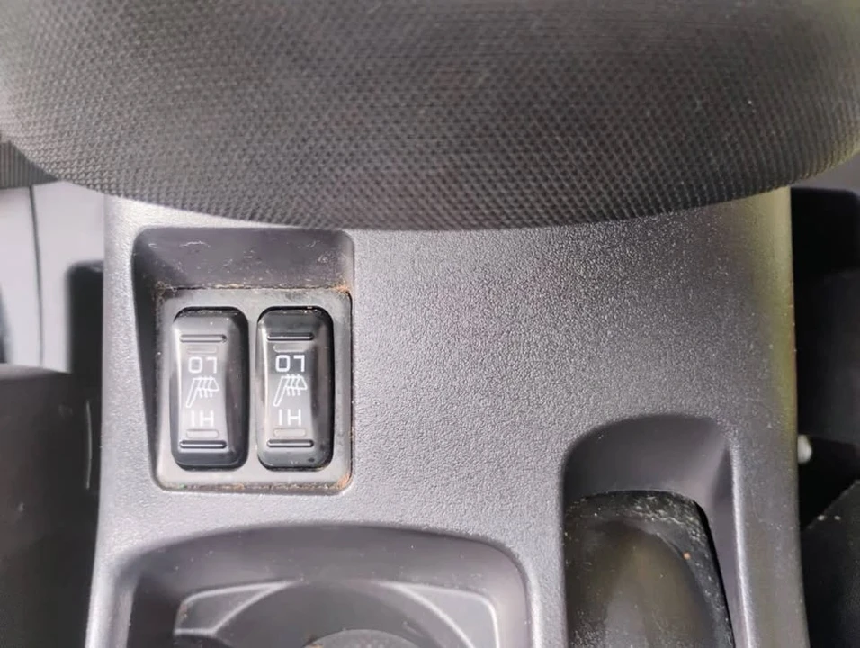 2017 Mitsubishi Lancer 10th Gen - Image 15 of 20